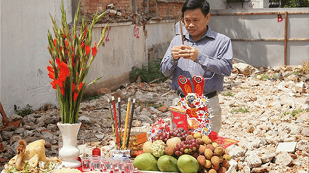 Cho mượn tuổi làm nhà có phải chịu xui xẻo do hạn làm nhà không?