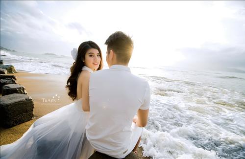 Tu gio toi cuoi nam 2017, con giap nay yeu chop nhoang, cuoi nhanh nhu dien xet hinh anh 2