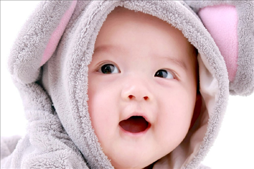 Sinh con năm 2020 giờ nào tốt, cuộc đời em bé bình an hạnh phúc?