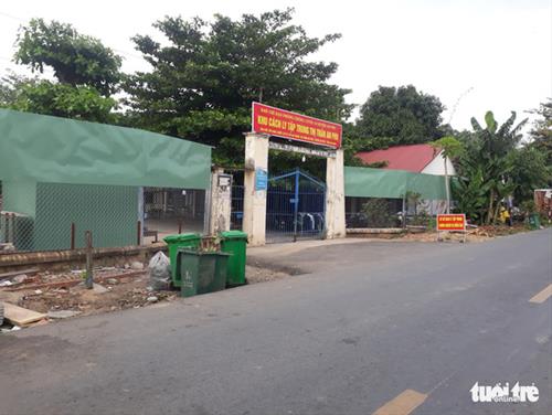 nhap canh trai phep