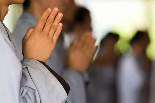 Kiểu người không cần bái Phật vẫn kết Phật duyên