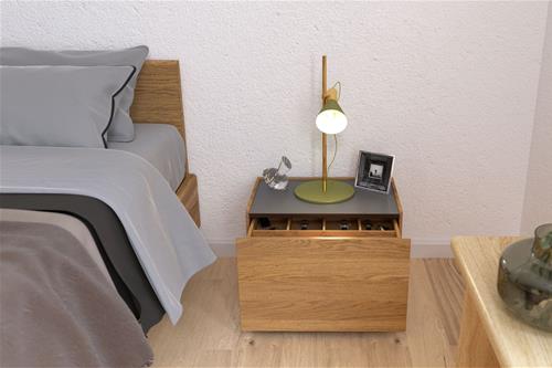 Món đồ đặt ở đầu giường của nhà giàu Mon do dat o dau giuong cua nha giau