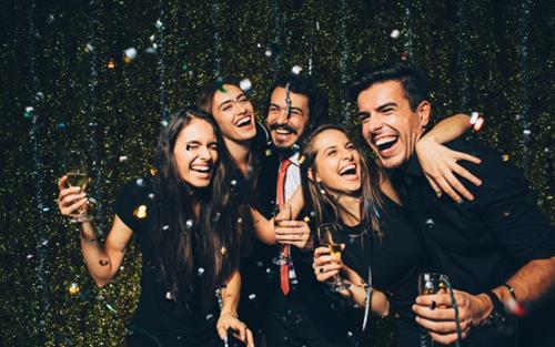 3 con giáp nam có họa đào hoa cuối năm 2025 3 con giap nam co hoa dao hoa cuoi nam 2025