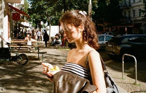 Tu vi tuan moi cua Su Tu