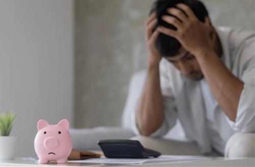 thoi quen chi tieu khien ban tung thieu