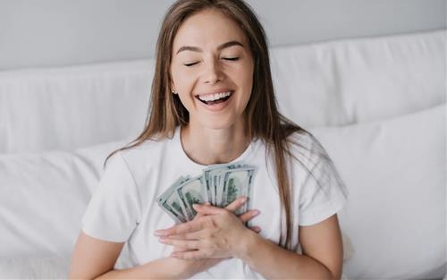 Cách thu hút khoản tiền bất ngờ bằng đồ vật quen thuộc Cach thu hut khoan tien bat ngo bang do vat quen thuoc