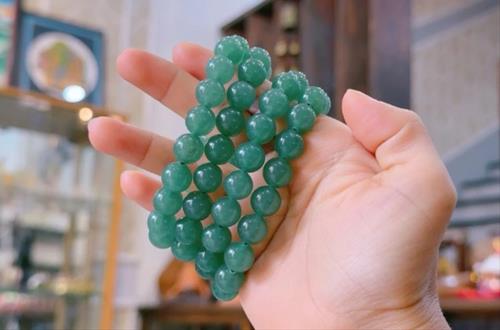 Da Aventurine