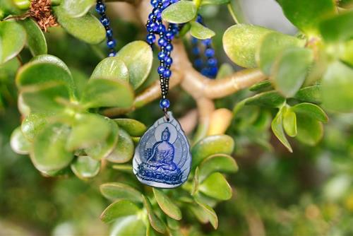 Dây đeo cổ tượng Phật Day deo co tuong Phat