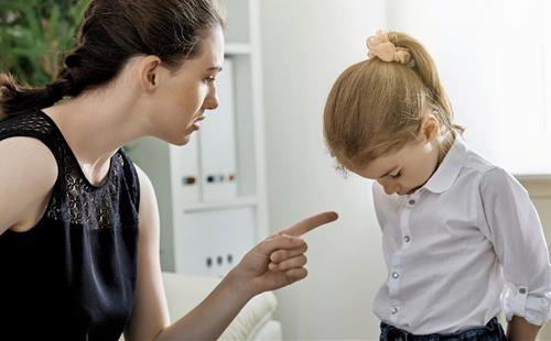 Bí quyết người có tuổi thơ hỗn loạn vẫn thành công Bi quyet nguoi co tuoi tho hon loan van thanh cong